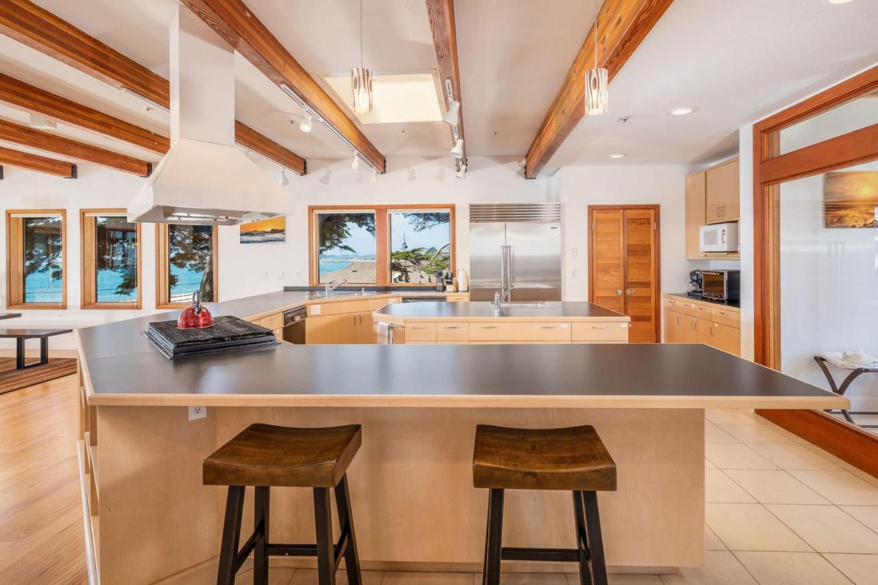 Luxury Beachfront Penthouse Walk To The Beach Restaurants Entertainment Half Moon Bay Buitenkant foto
