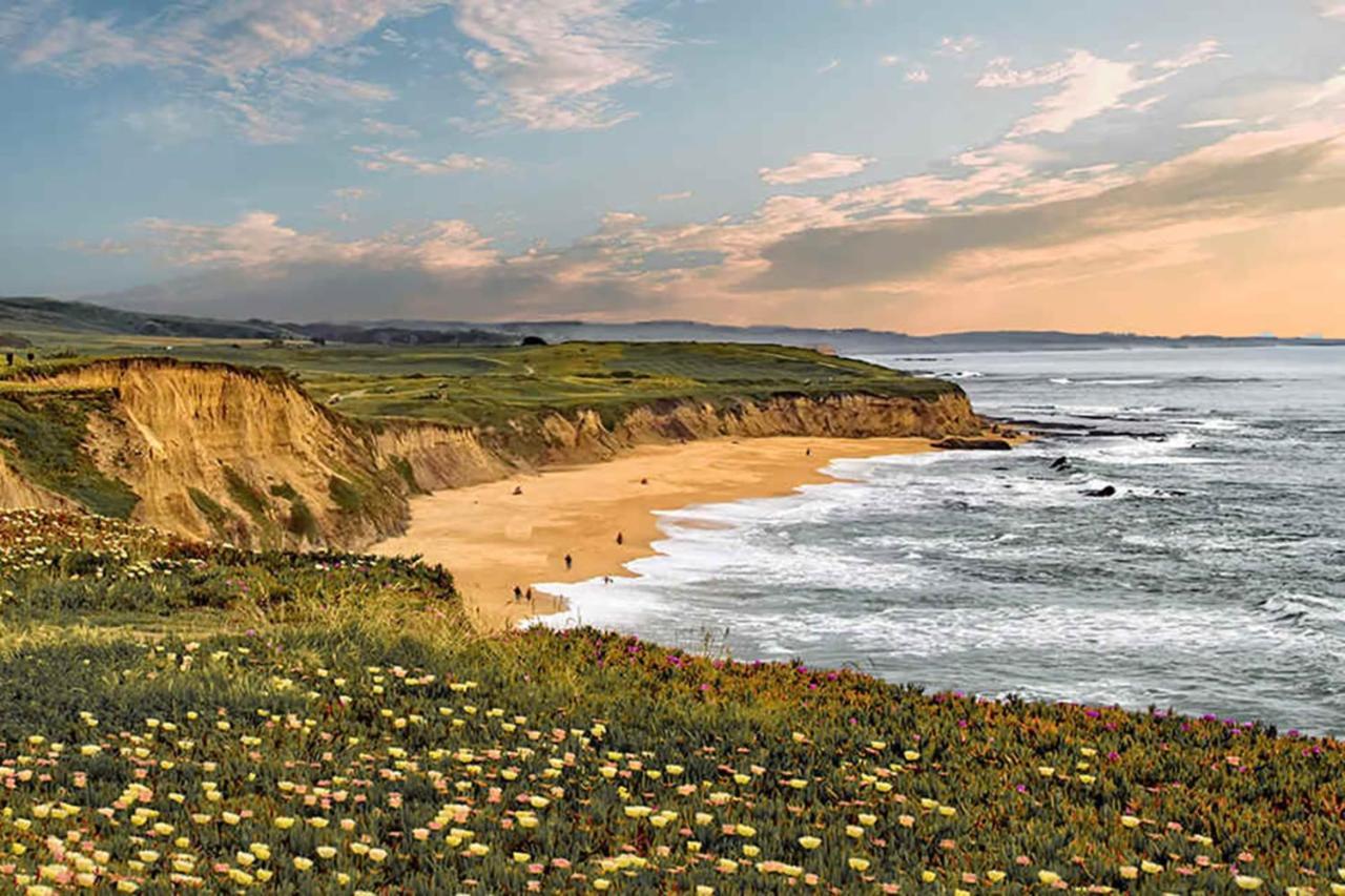 Luxury Beachfront Penthouse Walk To The Beach Restaurants Entertainment Half Moon Bay Buitenkant foto